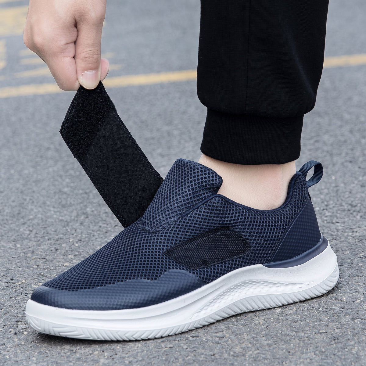 Jonas - Men's Orthopedic Wide Fit Sneakers with Adjustable Velcro Strap