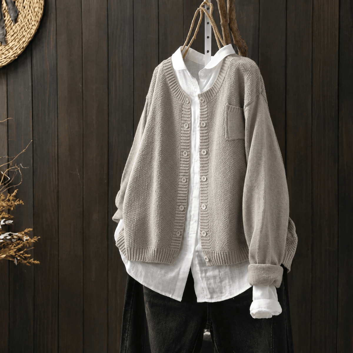 Margaret - Women's Oversized Button-Front Cardigan with Chest Pocket
