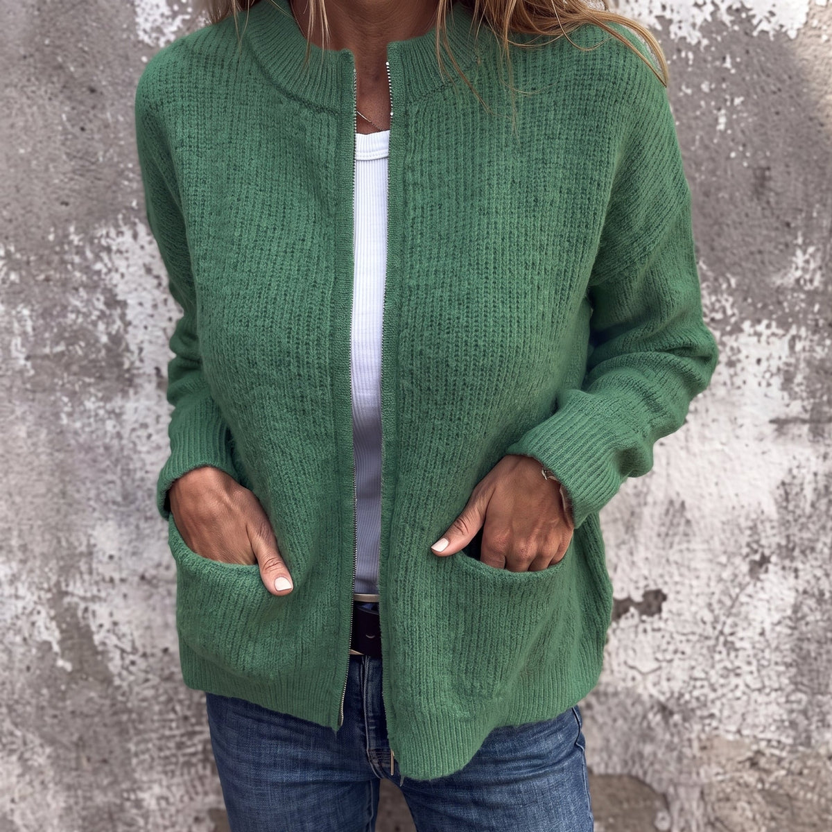 Olivia - Women's Relaxed Zip-Through Ribbed Cardigan